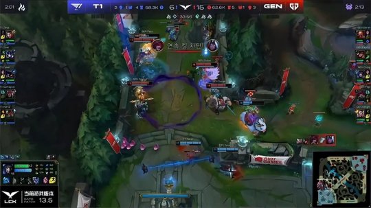 引人瞩目 引人瞩目