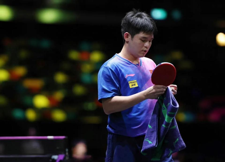 这位足坛巨 这位足坛巨